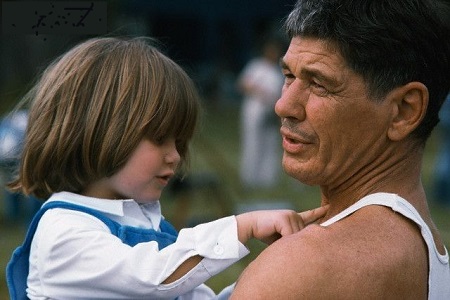 American actor Charles Bronson and his daughter Zuleika, whom he had with British actress Jill Ireland.
